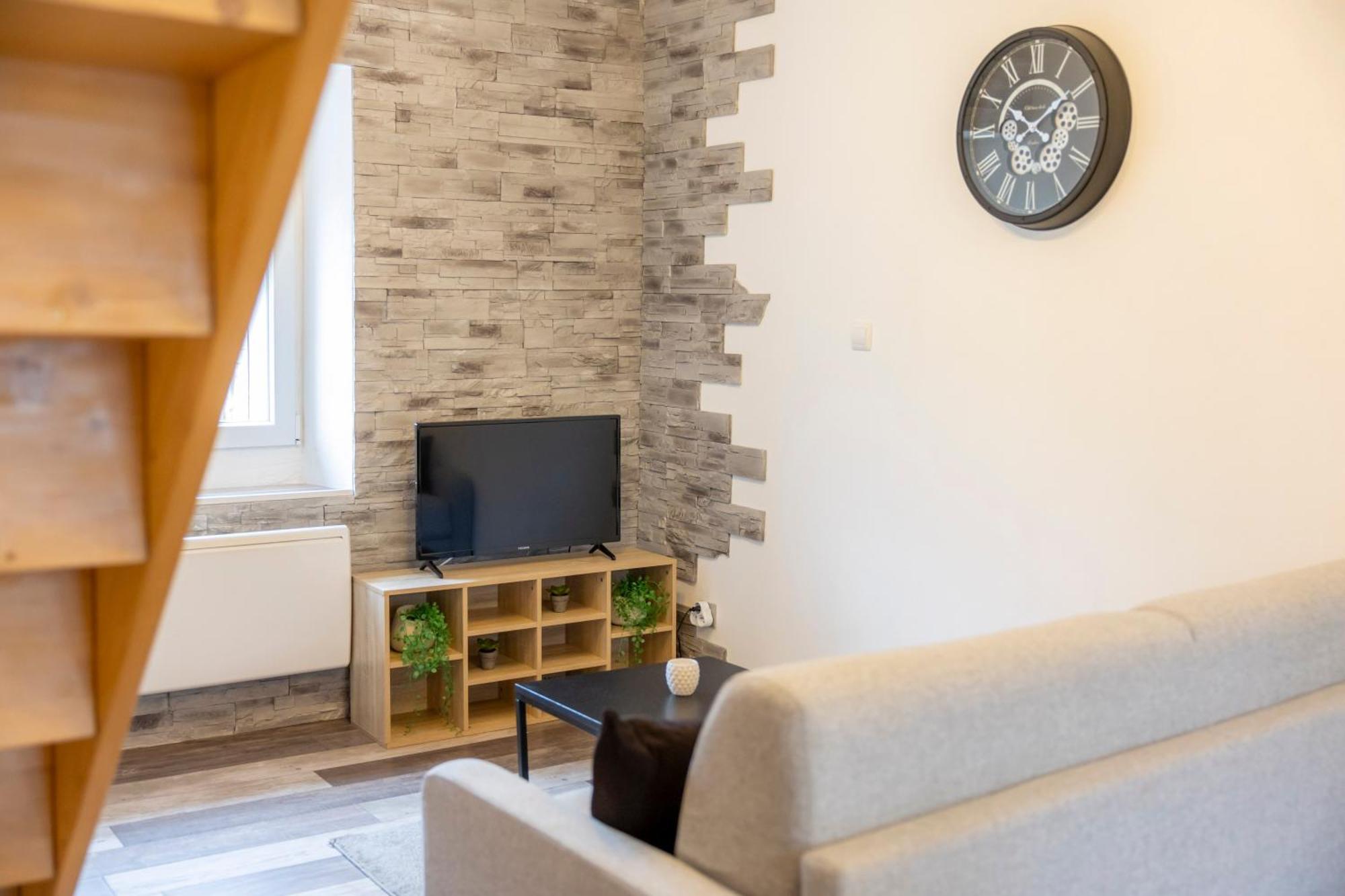 T2 Contemporain idéalement situé Briançon Exterior foto